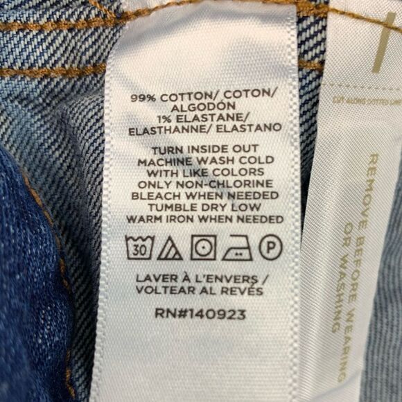 NWT Loft women’s Denim Jeans Trucker Jacket in Classic Mid Wash Size xsmall - Picture 7 of 10